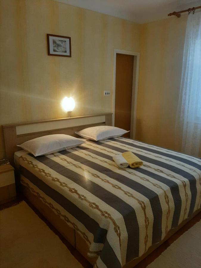 Apartments And Rooms Ljubica Lun  Extérieur photo