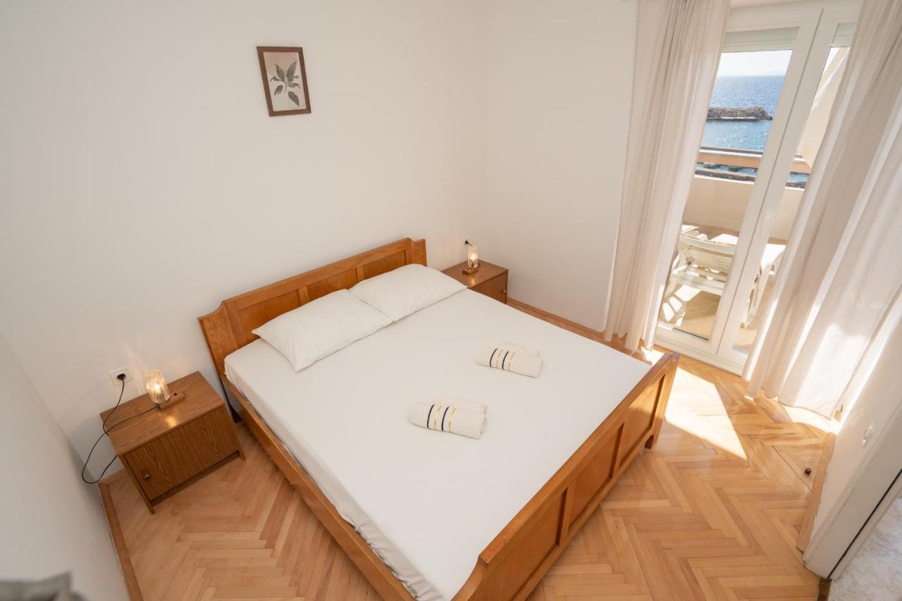 Apartments And Rooms Ljubica Lun  Extérieur photo